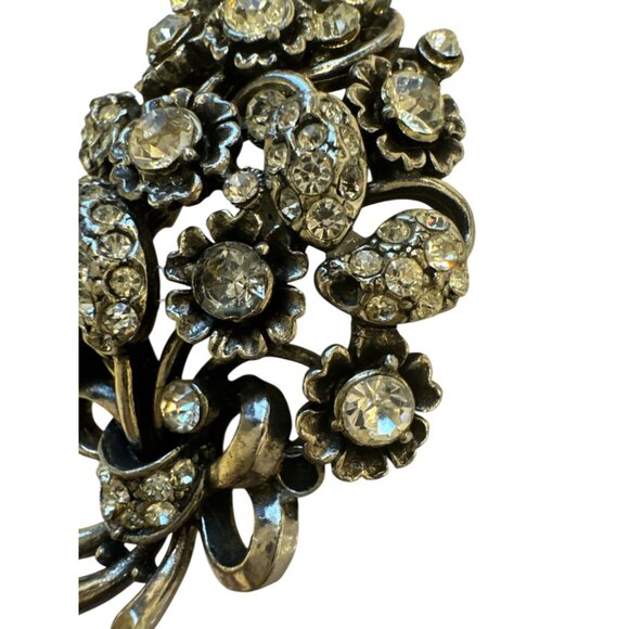 Vintage Hollycraft Rhinestone Floral Bouquet Brooch Pin Silver Tone Circa 1953 - Picture 2 of 6
